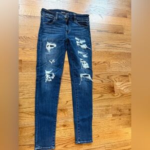 American Eagle Outfitters Dark Blue Ripped Skinny Jeans Size 6
